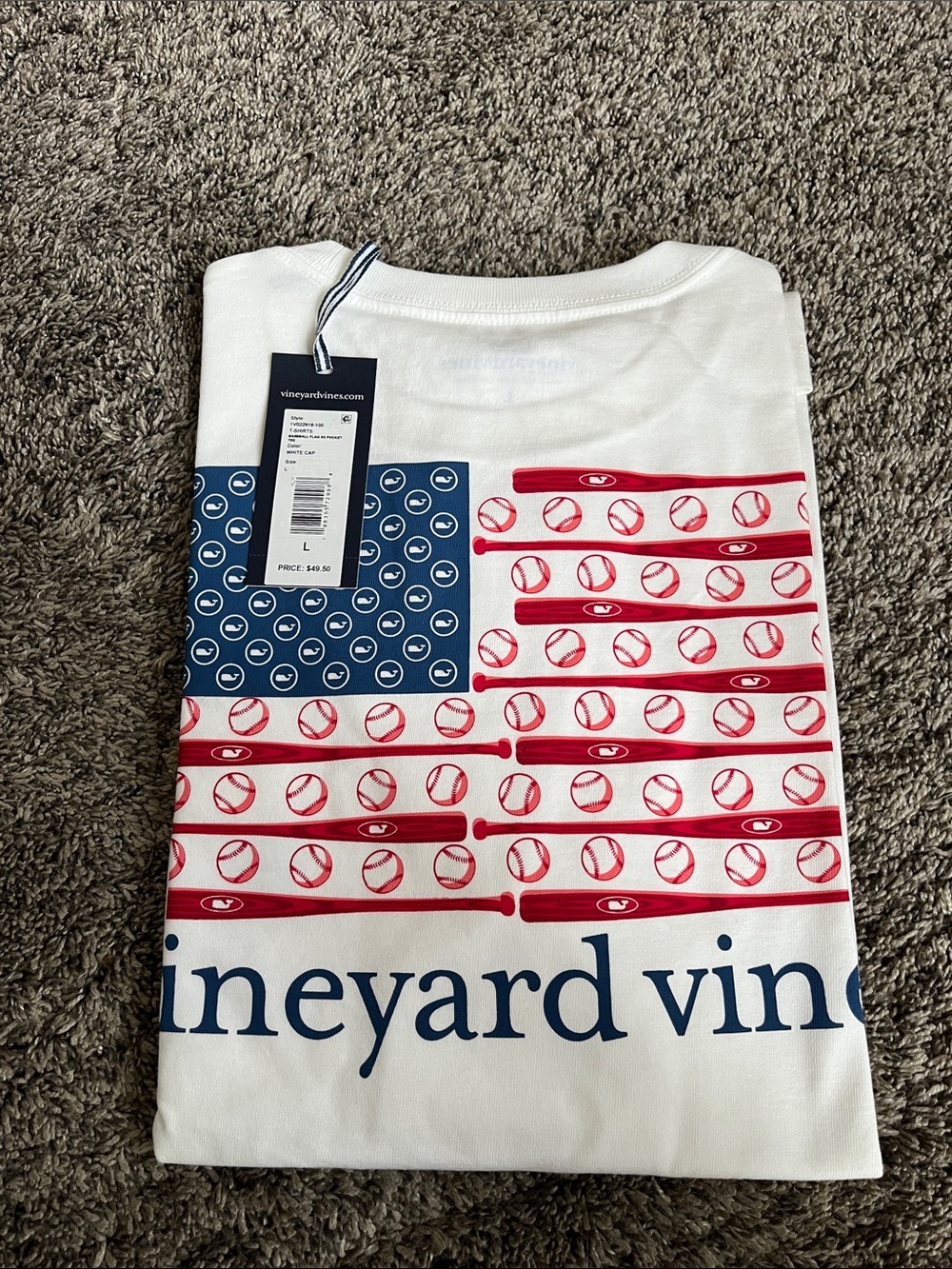Vineyard Vines White Short-Sleeve Flag Graphic Tee!  New large!  Baseball!